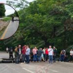 Bloqueo en la doble calzada de Montería: comunidad de Villa Fátima protesta por colapso del alcantarillado