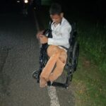 Motociclista impacta a joven en silla de ruedas en la vía Momil-Purísima