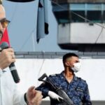 De la Espriella plantea cárceles en el mar para cortar el poder de los jefes criminales desde prisión.