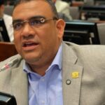 A través de proyecto de ley se busca acabar con las emboscadas por fotomultas en el país, iniciativa del senador Antonio José Correa Jiménez.