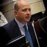 “Las terquedades ideológicas de no explorar gas nos están pasando factura”: Senador Marcos Daniel Pineda