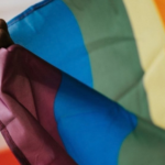 Gobierno de Abelardo De La Espriella retira a Colombia de coalición LGBTIQ+.