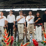 Presidente advierte a jefes de grupos armados: someterse o enfrentar a la Fuerza Pública.