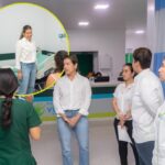 Liliana Yúnez recorrió la urgencia del Hospital El Amparo para verificar la atención a los usuarios