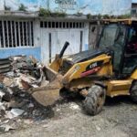 Inician en Buenaventura las demoliciones de edificaciones colapsadas tras el sismo